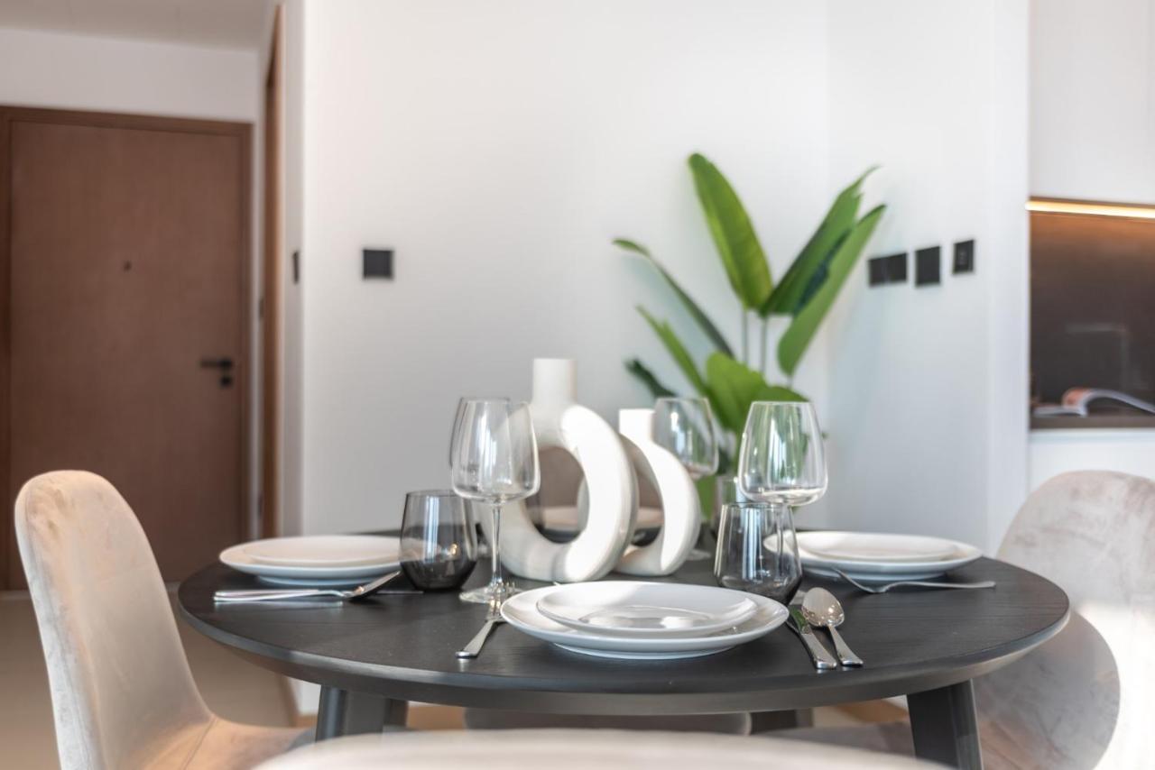 Welcome - Vida Marina - Full Marina View - High Floor Apartment