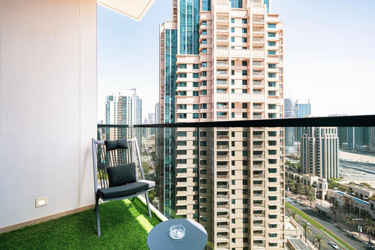 Magnificent Brand New Lux 2 Bedroom Opera District Apartment *