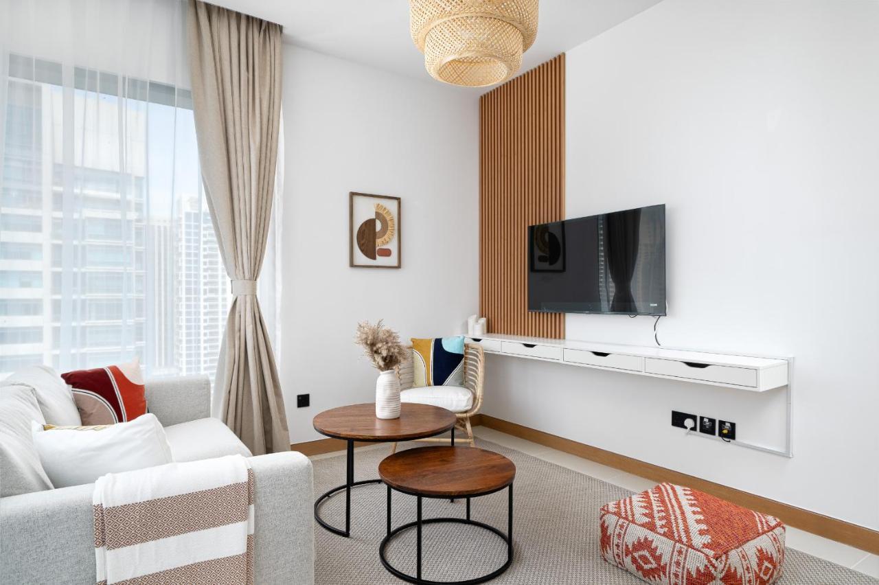 Apartment Alh Vacay - Alluring 1 Bedroom In Vida Marina