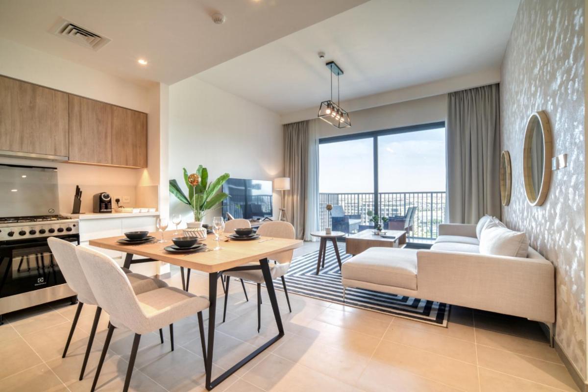 Apartment 2br In Executive At Hills - Pk Holidays Dubai