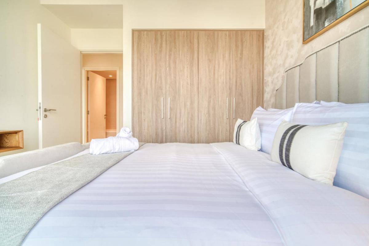 2br In Executive At Hills - Pk Holidays *