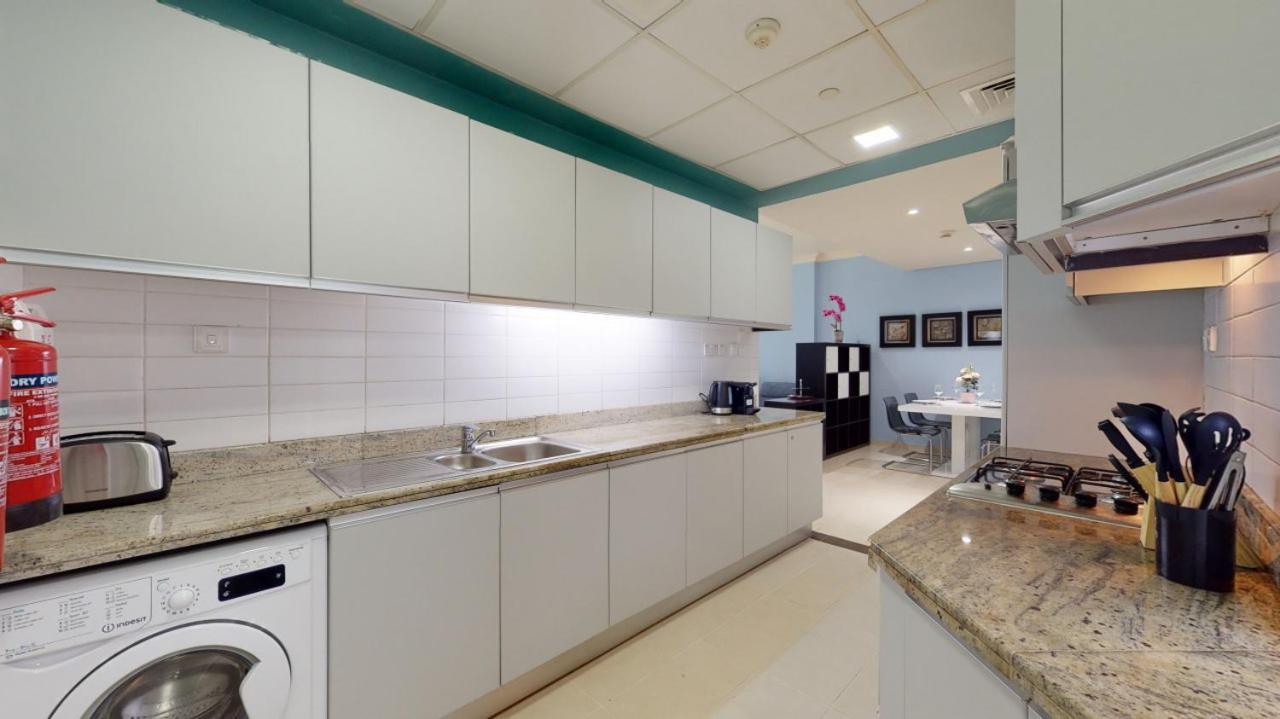 Apartment Marina Heights - Unique One Bedroom *