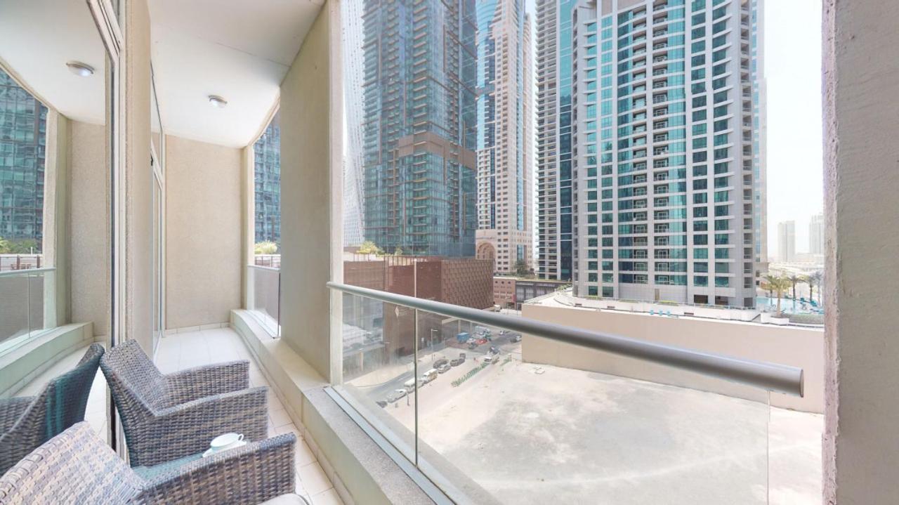Marina Heights - Unique One Bedroom *