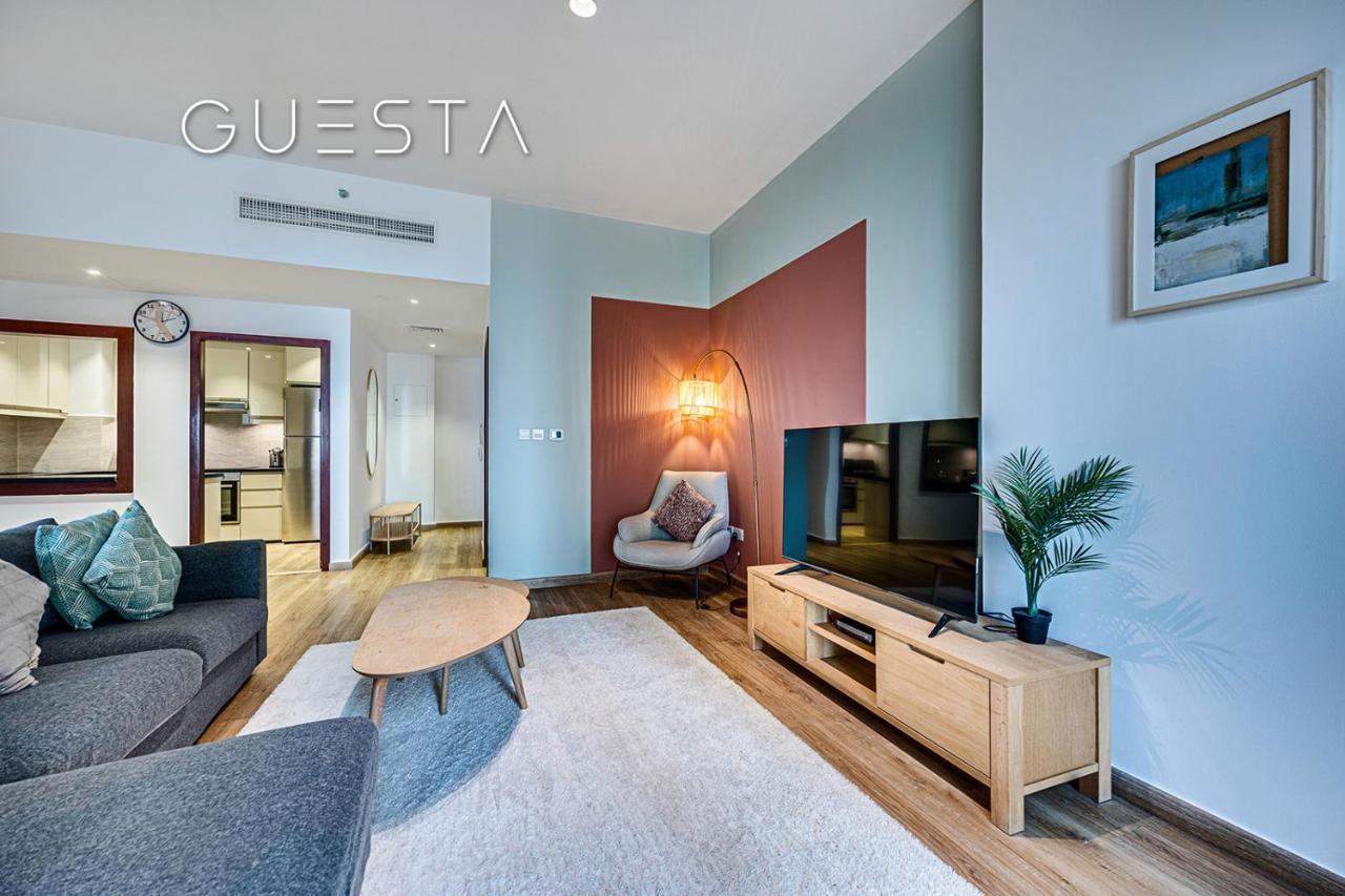 Jumeirah Beach - Rimal 1, Marina Apartment