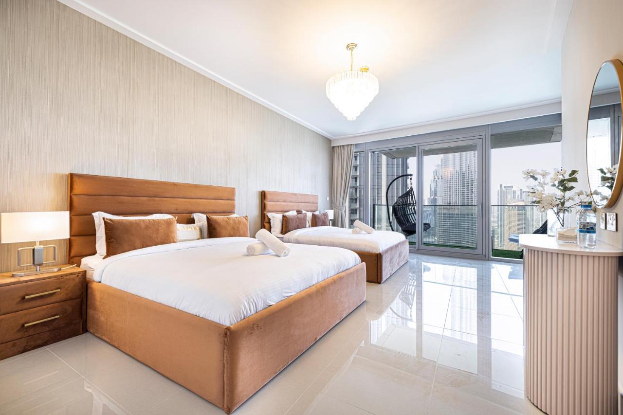 Magnificent Homes, Stunning Burj Khalifa And Fountain View Apartment