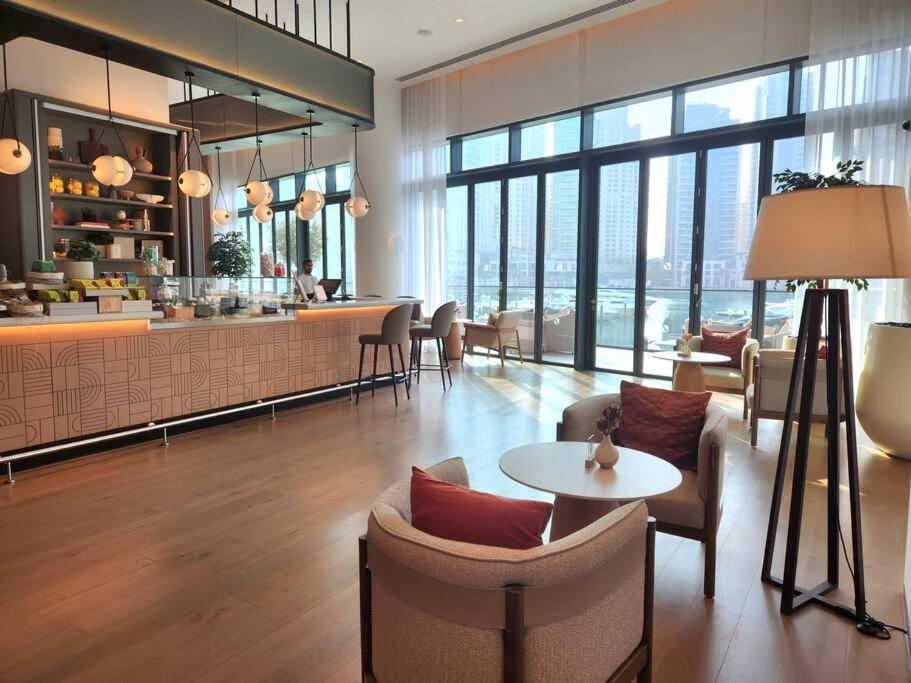 Vida Marina & Yacht Club, 1 Bedroom With Marina And Sea View