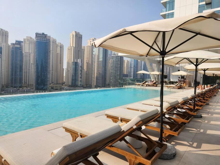 Apartment Vida Marina & Yacht Club, 1 Bedroom With Marina And Sea View Dubai