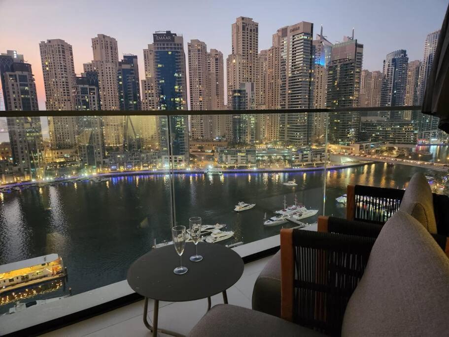 Vida Marina & Yacht Club, 1 Bedroom With Marina And Sea View Dubai