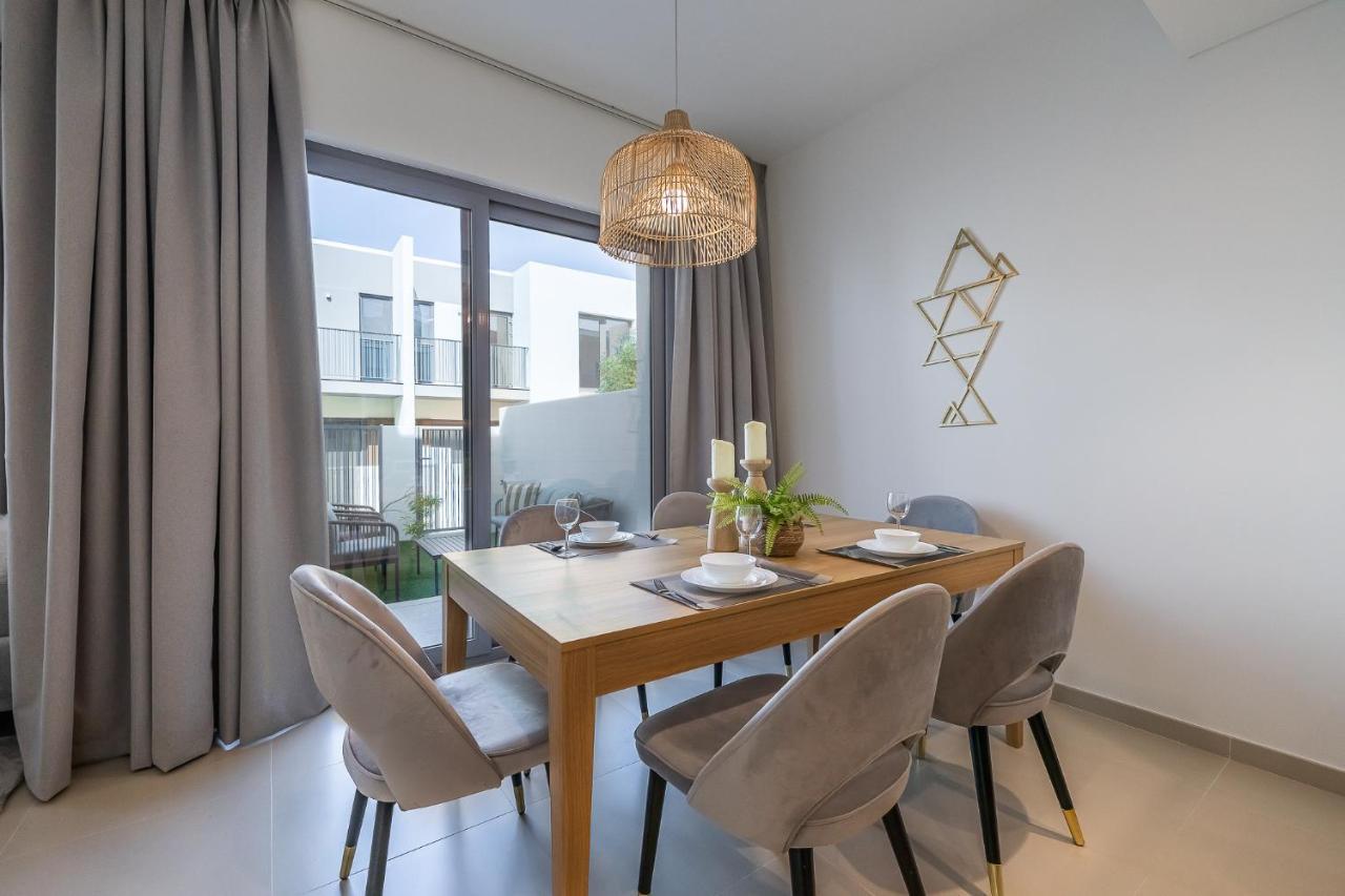 Spacious 3bdr Townhouse I Garden I Tilal Al Ghaf Holiday home Dubai
