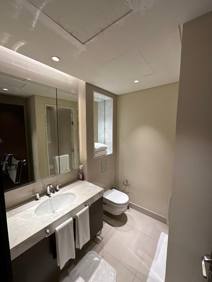 Burj Khalifa Downtown Fountain Apartment