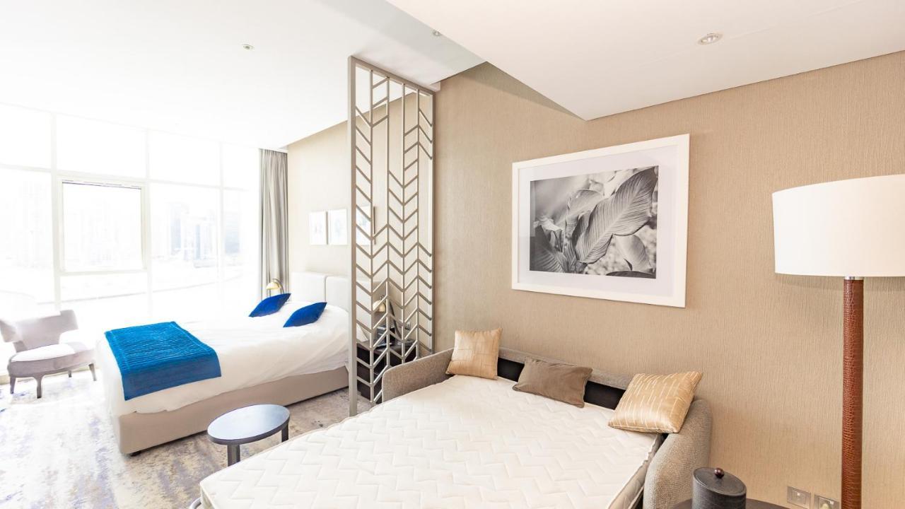 Sleek In Business Bay With Canal View Business Bay, * Dubai