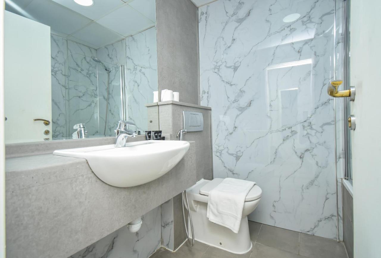 Apartment Stylish In Marina Close To The Beach, Mall And Metro *