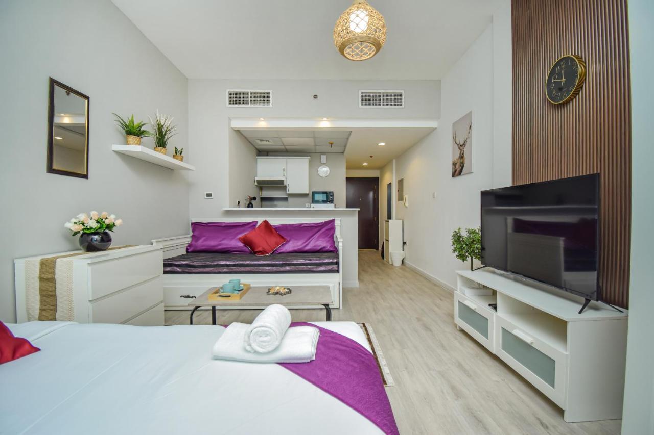 Stylish In Marina Close To The Beach, Mall And Metro *