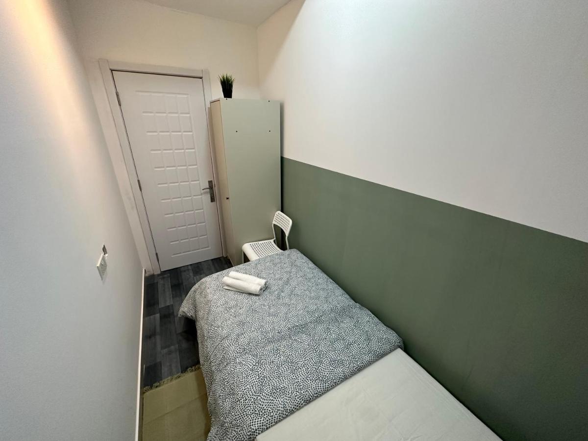 Beautiful Partition In Al Barsha 1 Near Metro Dubai