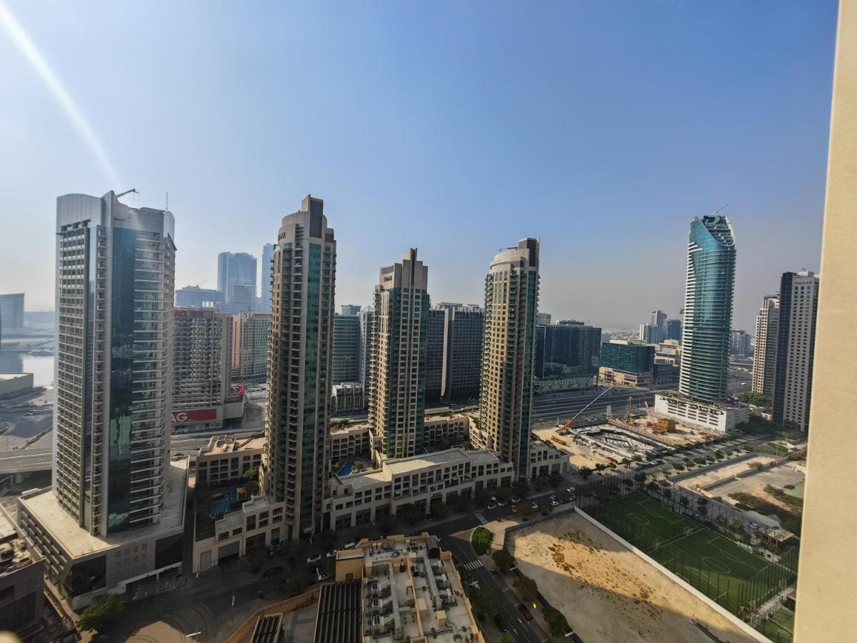 Amazing Next To Mall 160br-2 Apartment