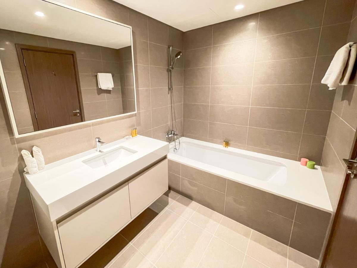 Apartment Amazing Next To Mall 160br-2 Dubai