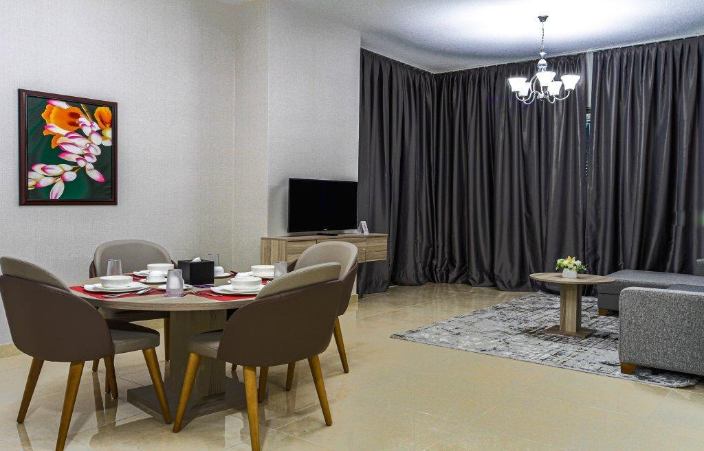 Aparthotel Royal Regency Marina 3*