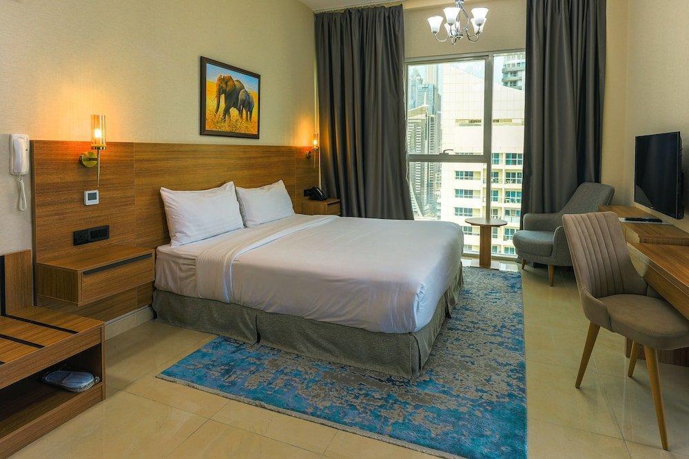 Aparthotel Royal Regency Marina 3*