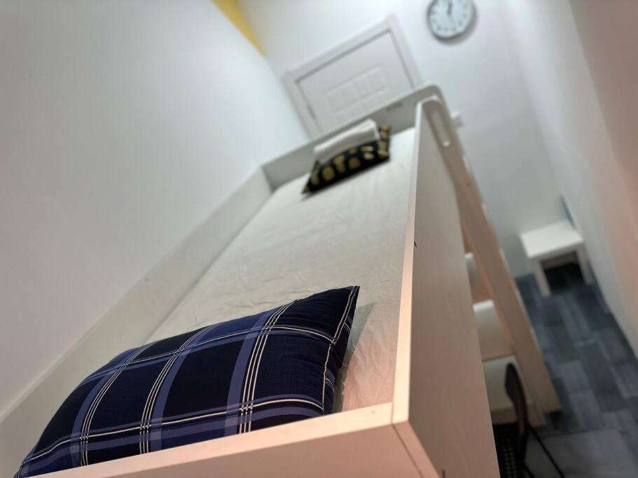 Loft Style Partition In Shared In Al Barsha 1 Near Moe Metro * Dubai