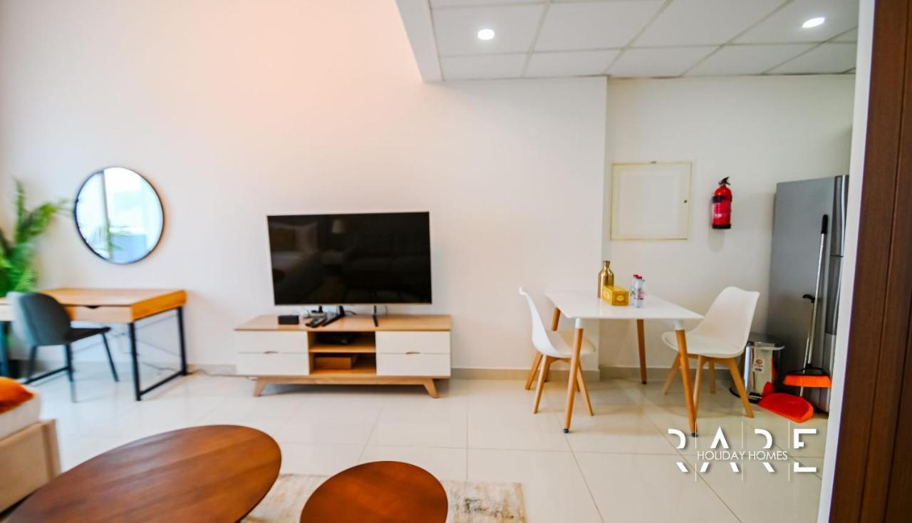 Rare - Golf Course View - Elite Residences - R1303 - Sports City *
