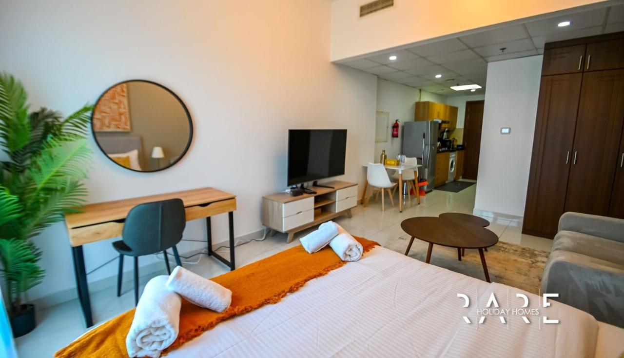 Rare - Golf Course View - Elite Residences - R1303 - Sports City Apartment *