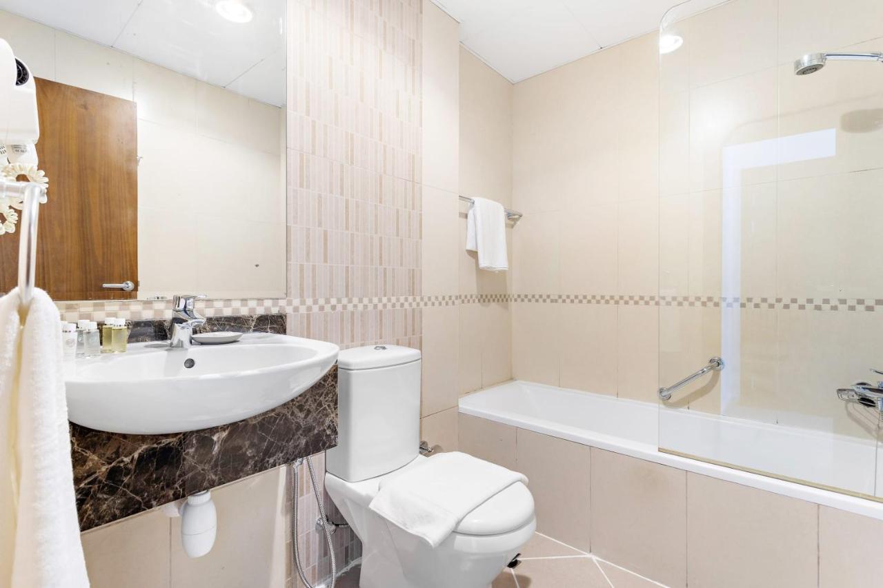 Silkhaus Spacious Gym & Pool 1bdr Art Apartment