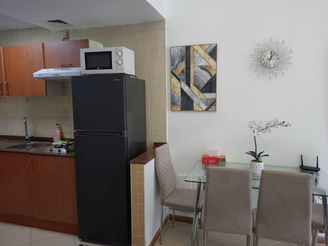 Diamond 2 Tower Marina *