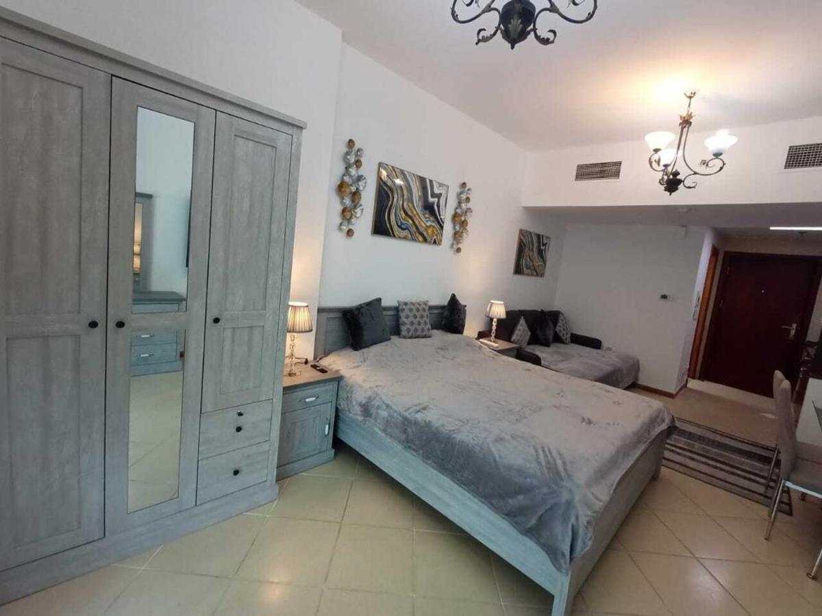 Apartment Diamond 2 Tower Marina