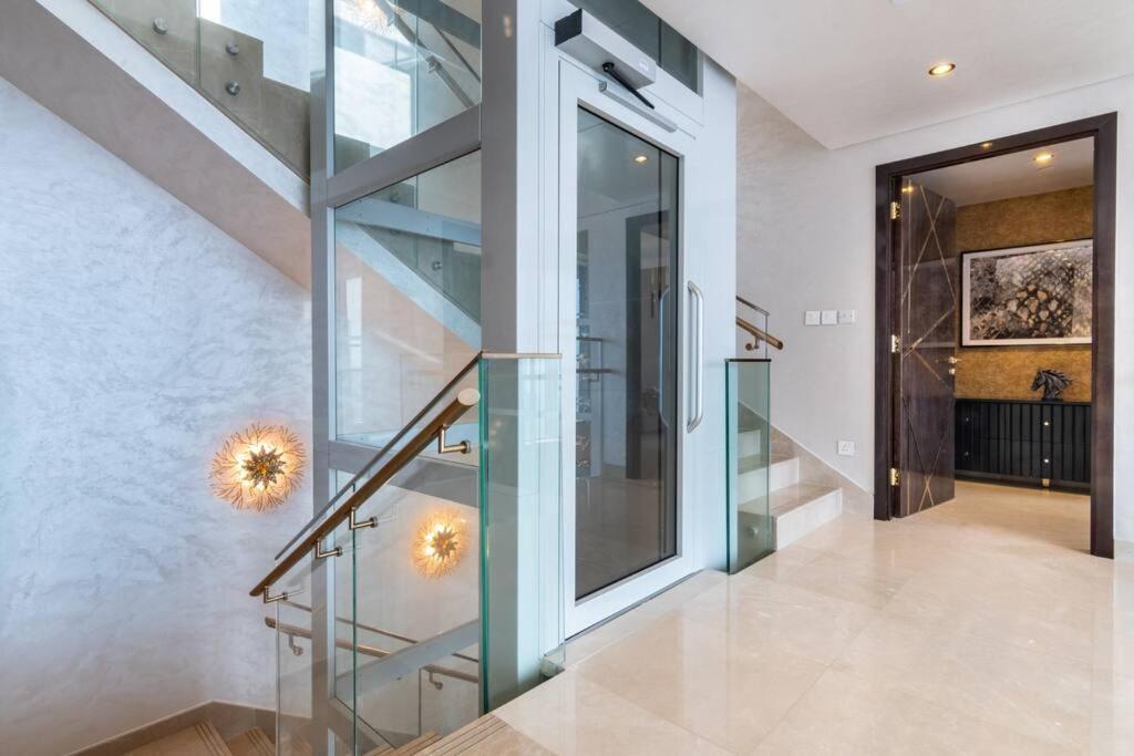 Triplex Paradise Penthouse Apartment *
