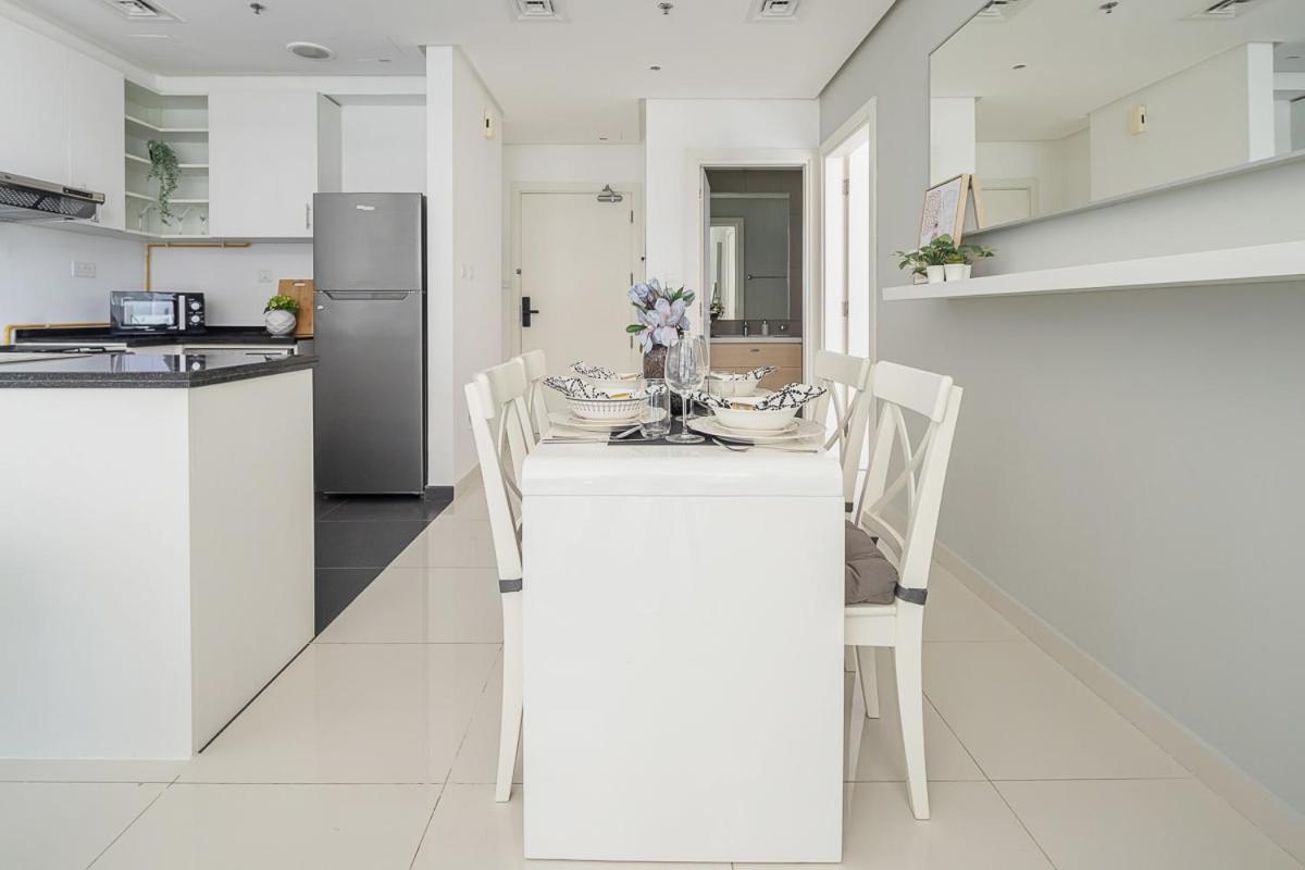 Frank Porter - Golf Promenade 3a Apartment Dubai