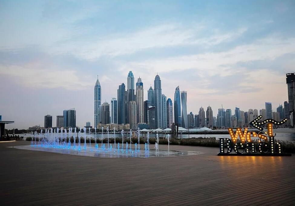 Trophy - Palm Jumeirah With Access *