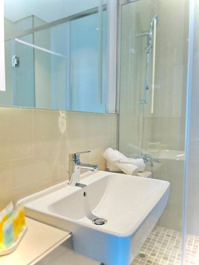 Apartment Modern 1 Bedroom At Jvc Prime Location! *