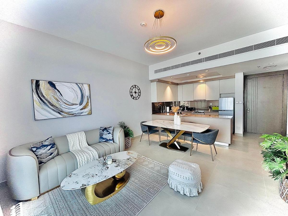 Apartment Modern 1 Bedroom At Jvc Prime Location! Dubai