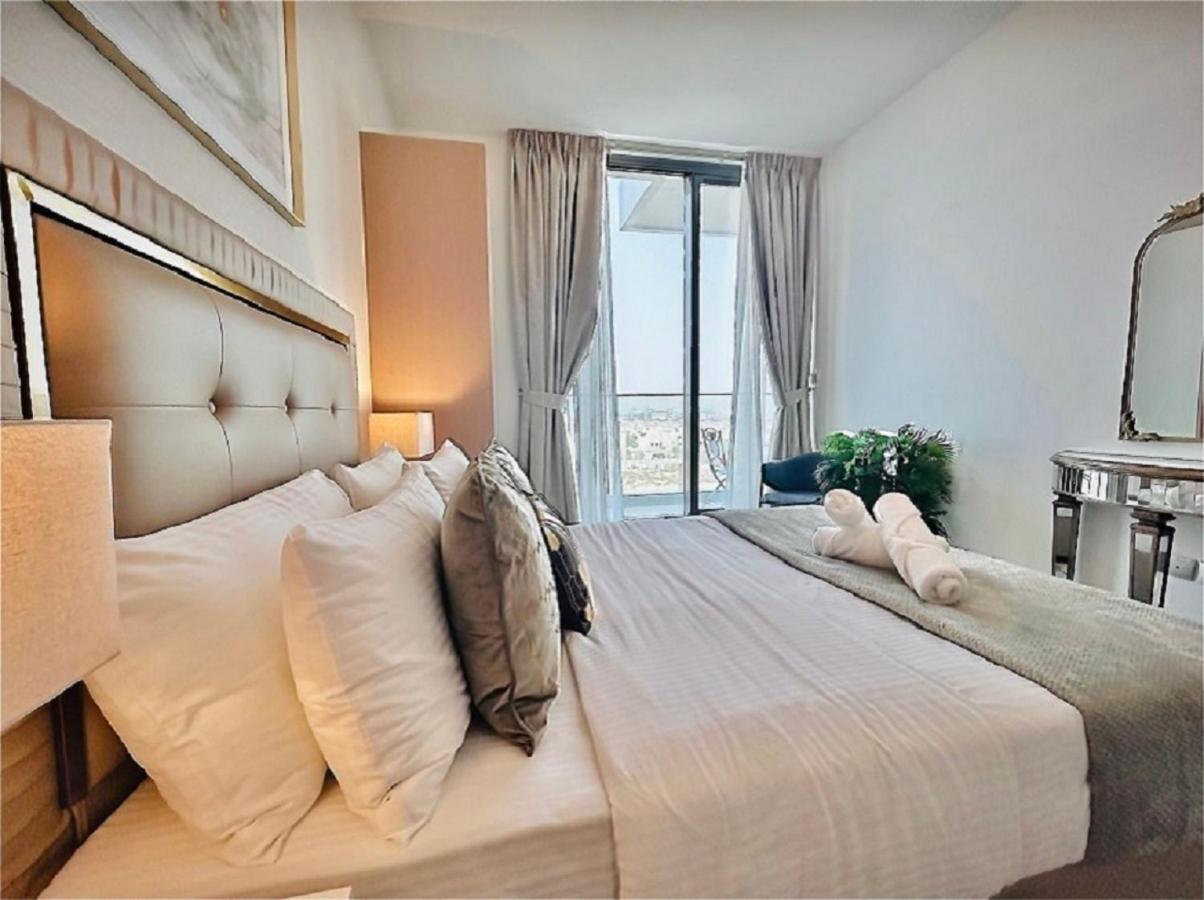 Modern 1 Bedroom At Jvc Prime Location! *