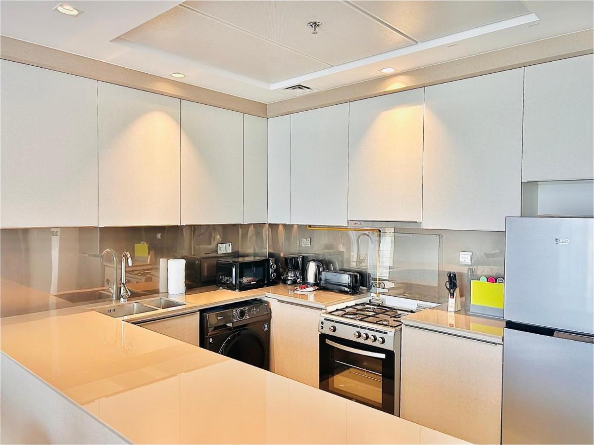 Modern 1 Bedroom At Jvc Prime Location!