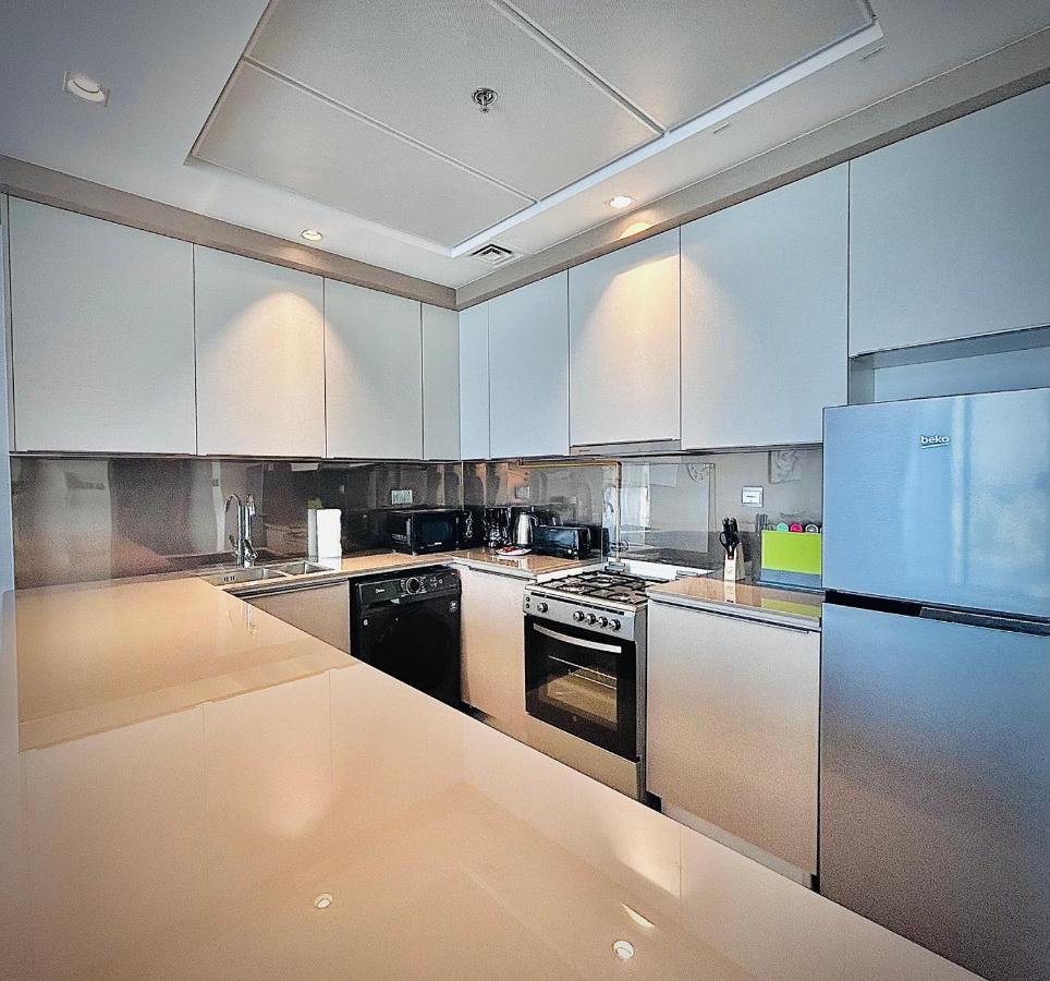 Apartment Modern 1 Bedroom At Jvc Prime Location!