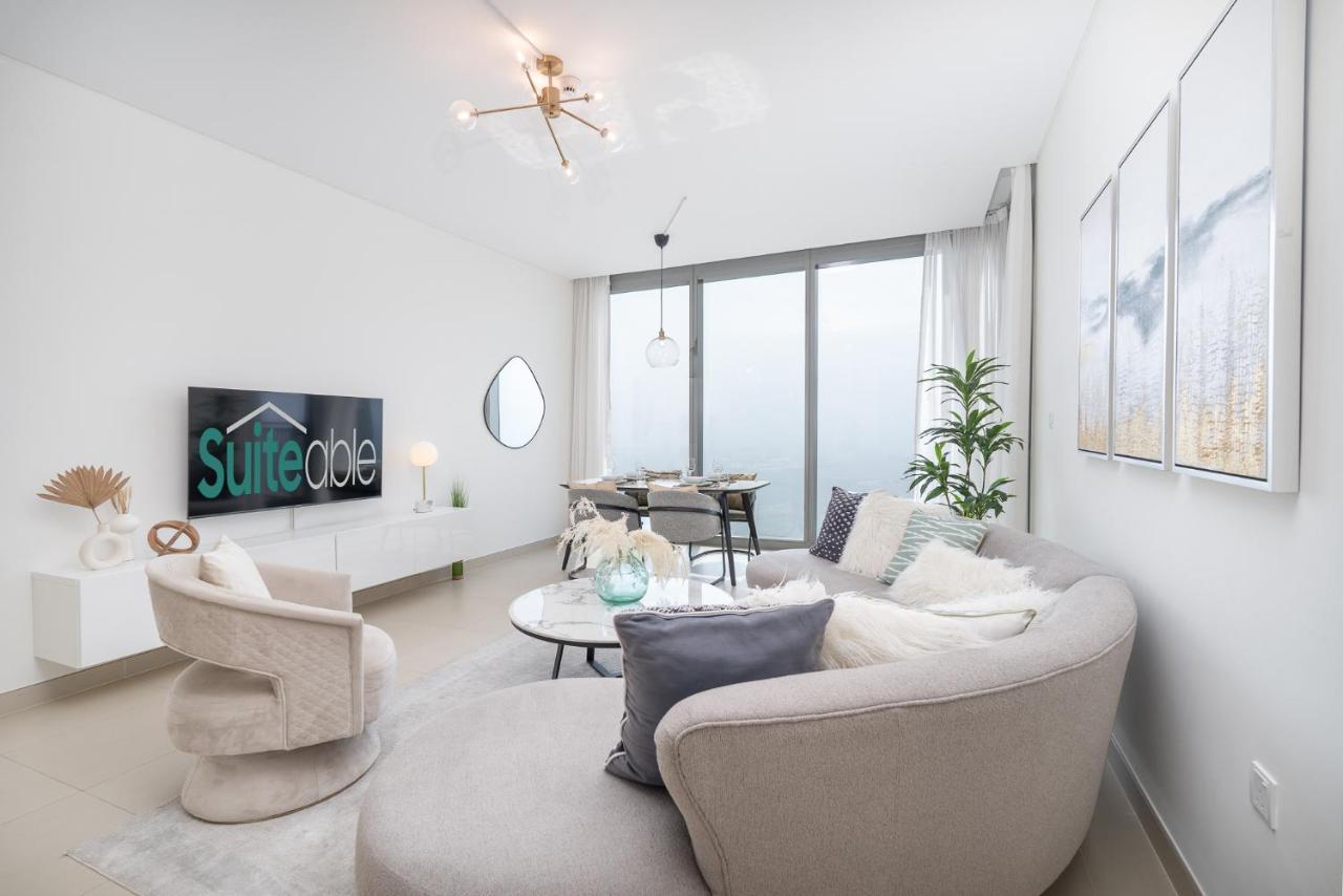 Apartment Sunset Spot With Breathtaking View By Suiteable Dubai