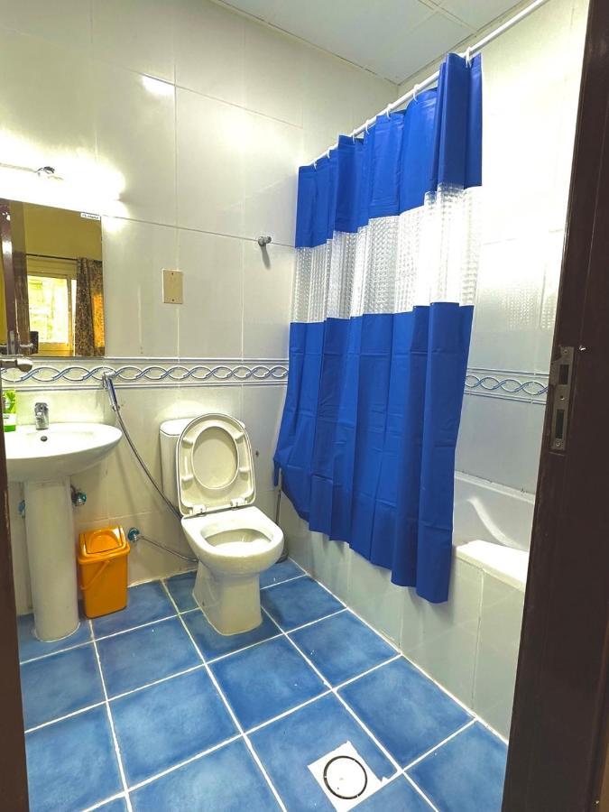 Hello Hostel *