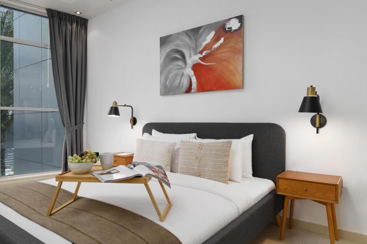 Maison Privee - Bright & Trendy Apt Steps Away From Jbr Beach Apartment Dubai