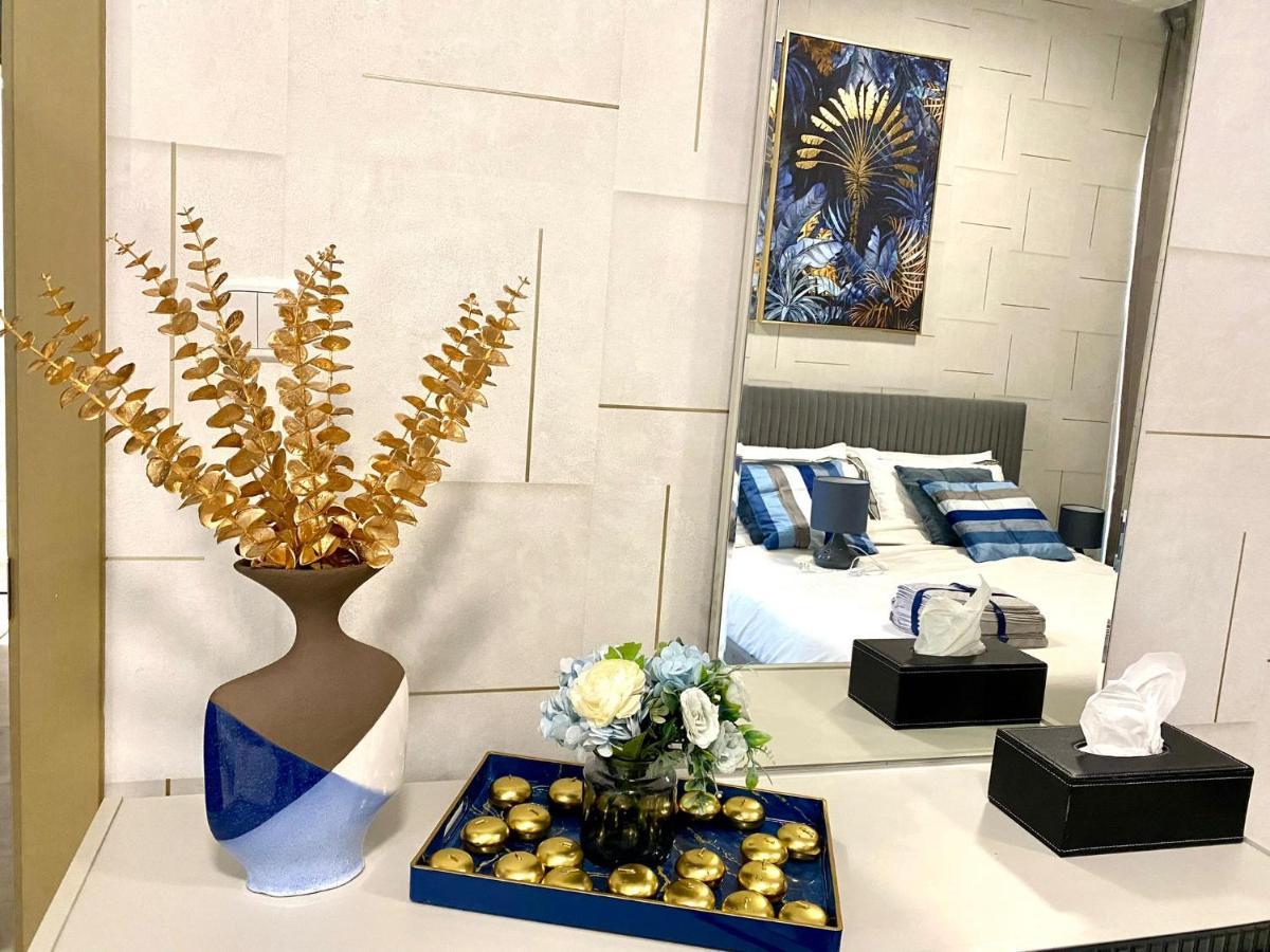 Luxury 2br For 6 With King Beds, Gym, Sauna In Jvc