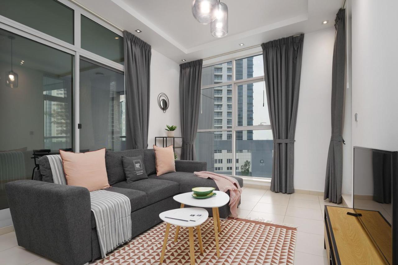 Maison Privee - Bright & Trendy Apt Steps Away From Jbr Beach Dubai