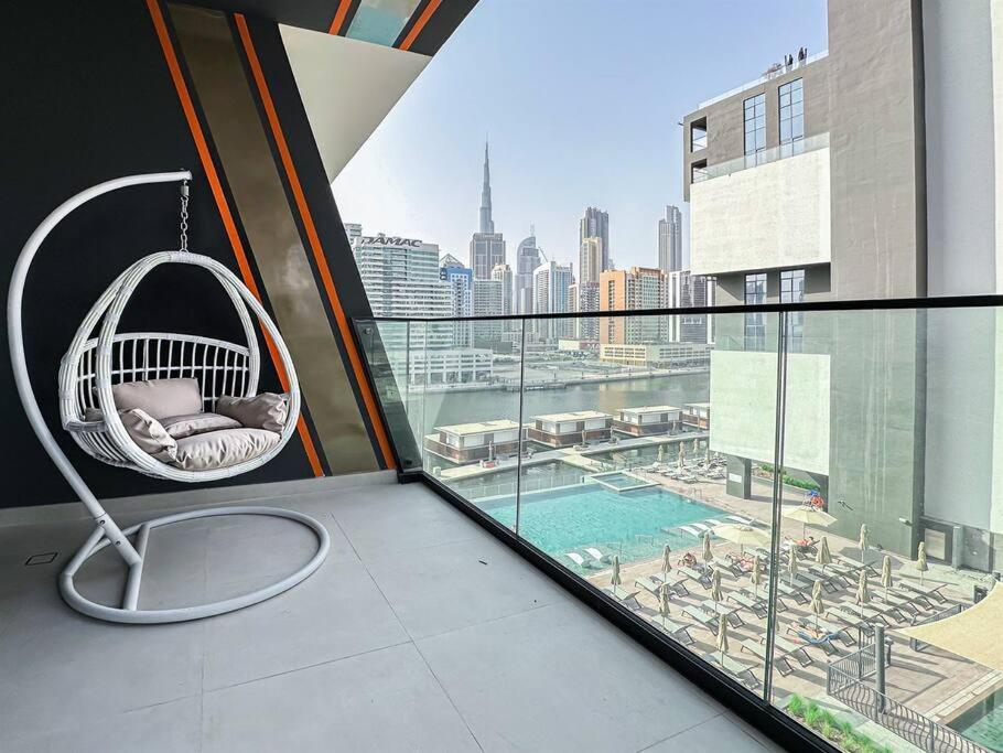 Trophy Amazing Burj Khalifa Views From Stylish Dubai