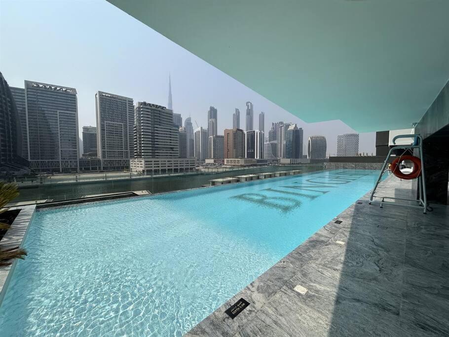 Trophy Amazing Burj Khalifa Views From Stylish Apartment