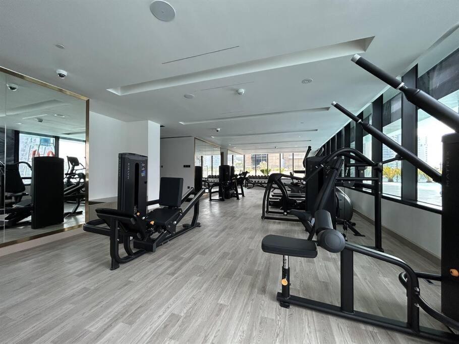 Apartment Trophy Amazing Burj Khalifa Views From Stylish *