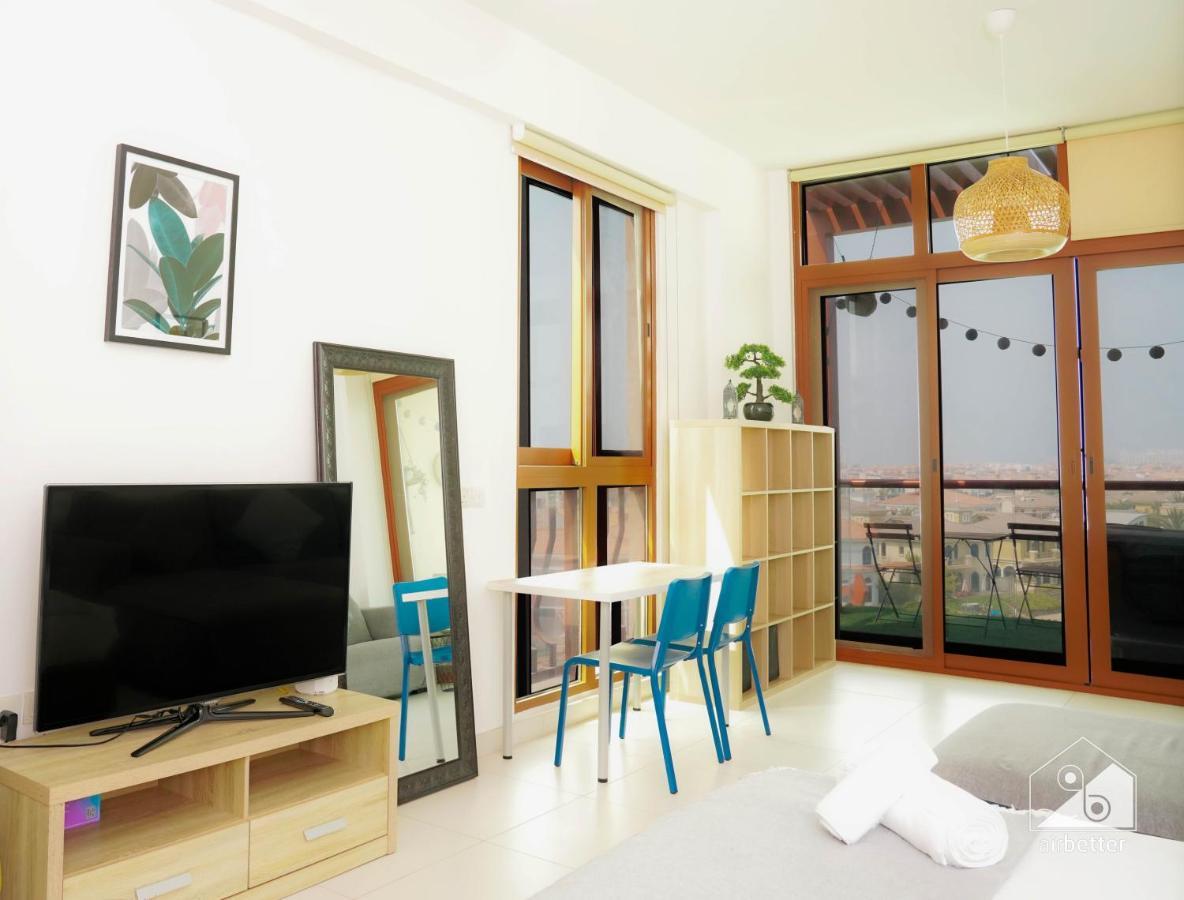 Stunning Palm Views On The Apartment *