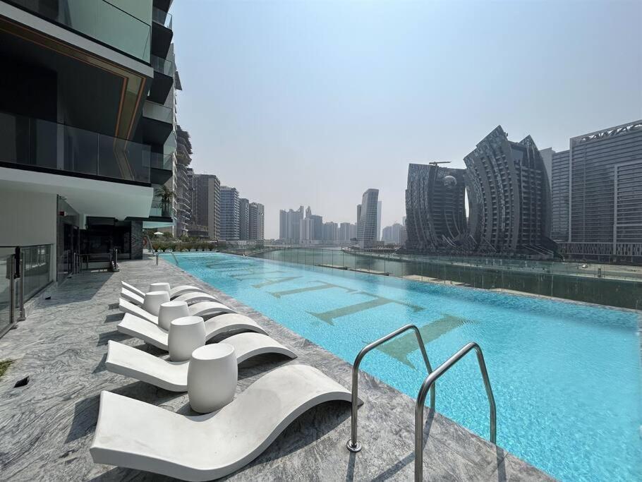 Apartment Trophy Amazing Burj Khalifa Views From Stylish