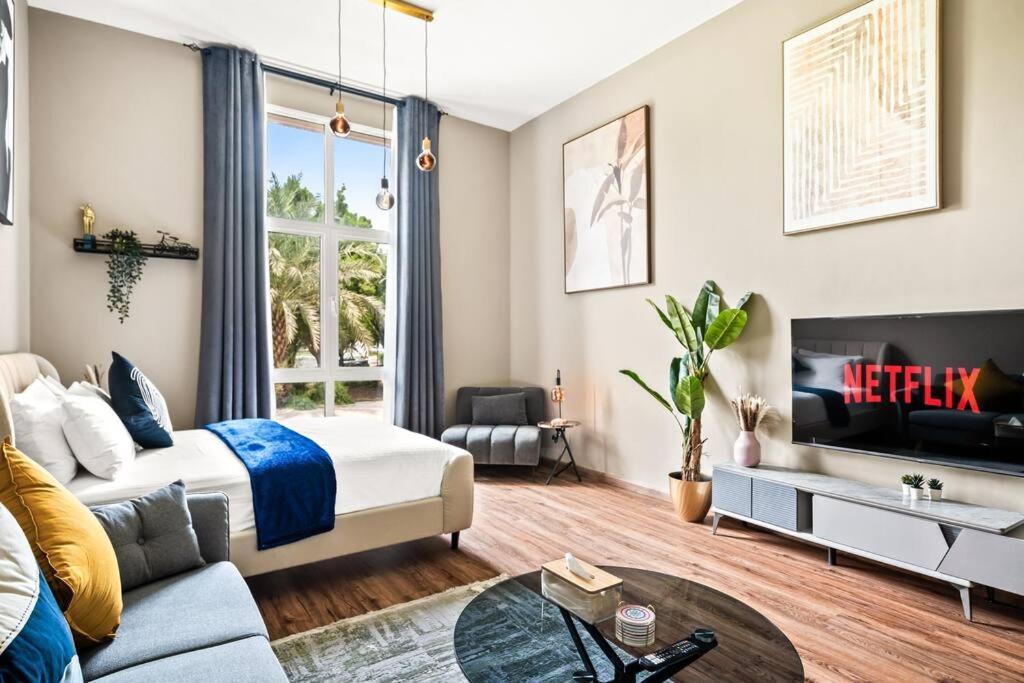 Apartment Luxury At Discovery Dubai