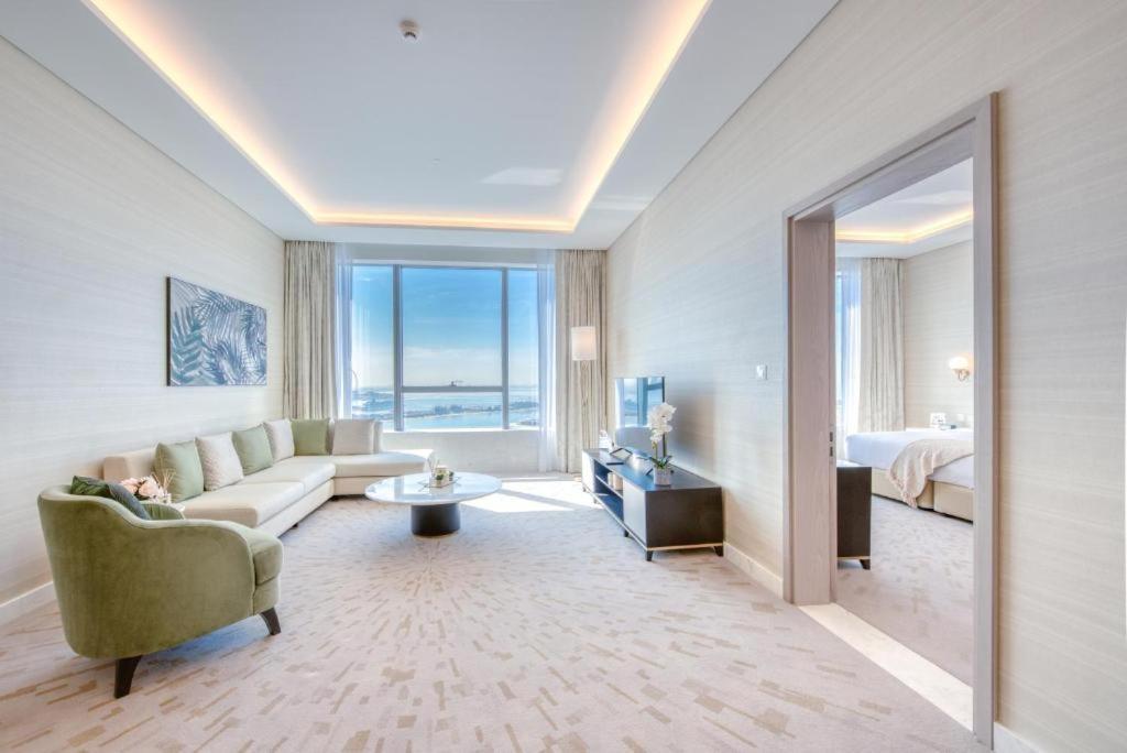 Your New Heaven Sea View 1br With St Regis Amenities Dubai