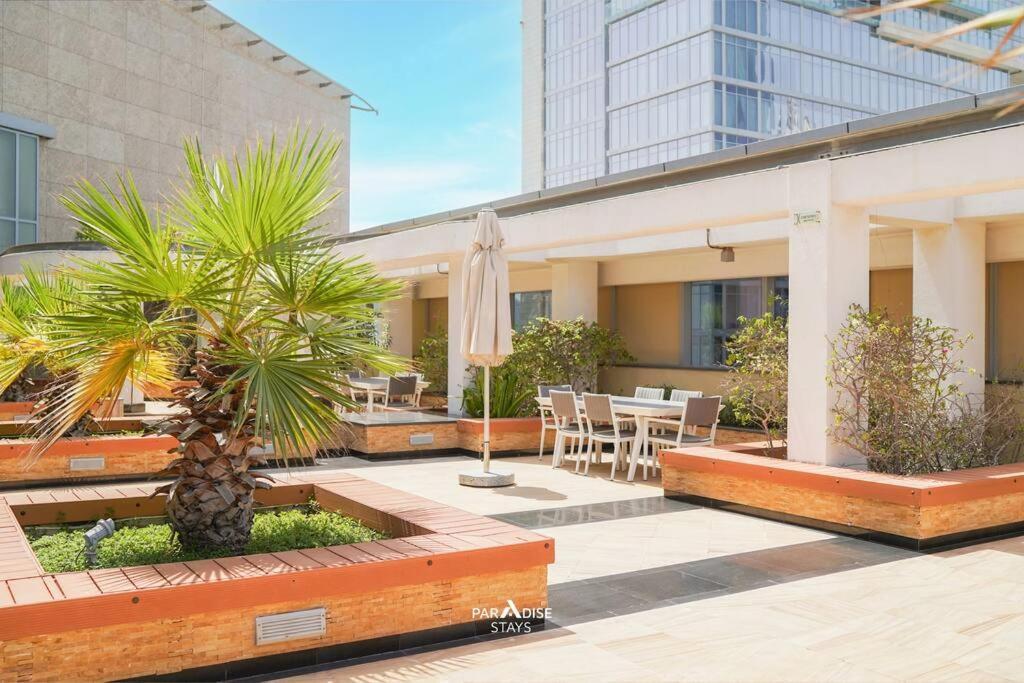 Sky Gardens Difc - Amazing With Stunning Views *