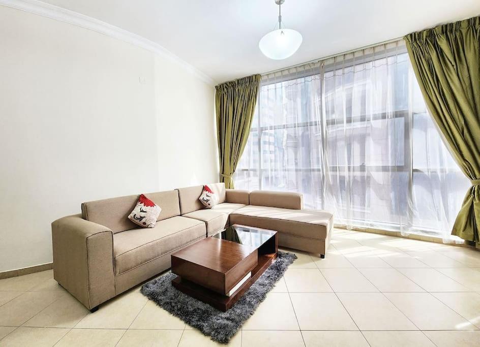 Apartment Rh- Exquisite & Spacious 01 Bedroom Near Mall Of The Emirates *